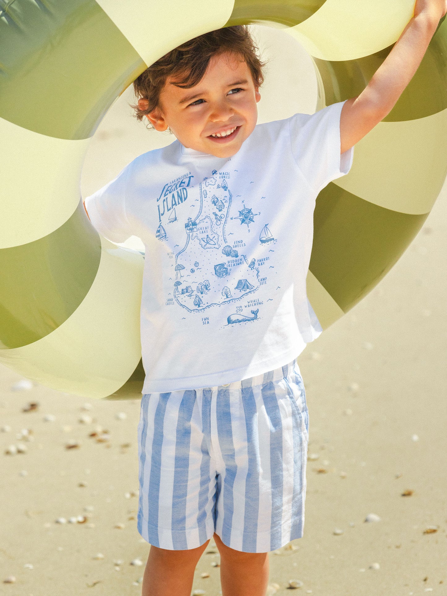 Camisa y Short “Secret Island”