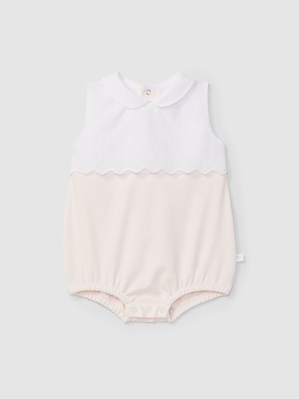 Bombacho con cuello inglés