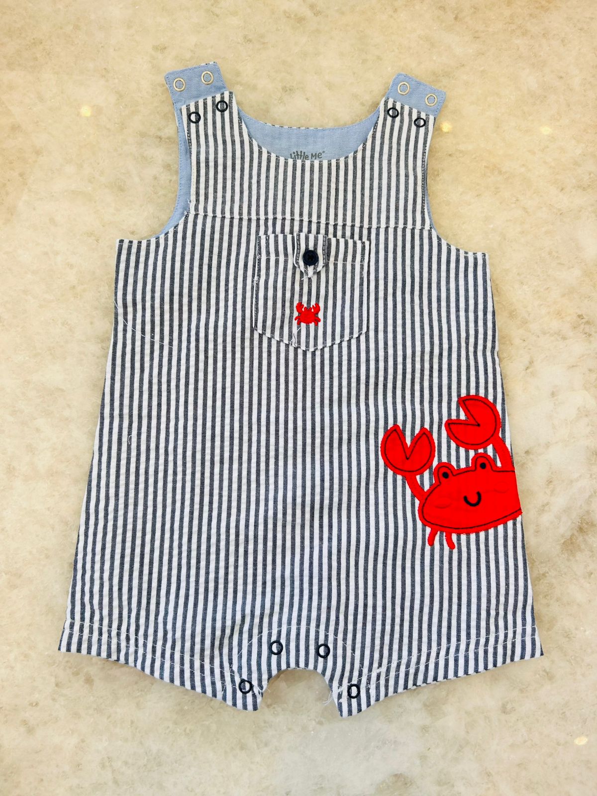 Jumpsuit with crab design