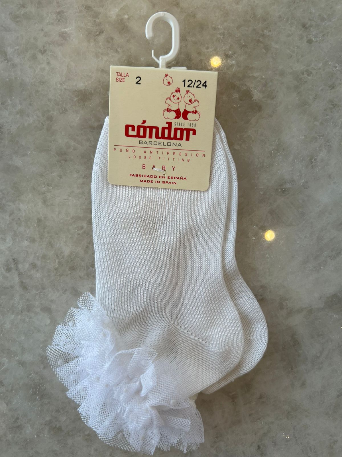 Ankle socks with bobbin flounce