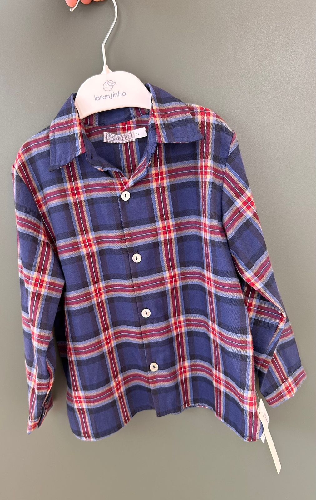 Long sleeve plaid shirt