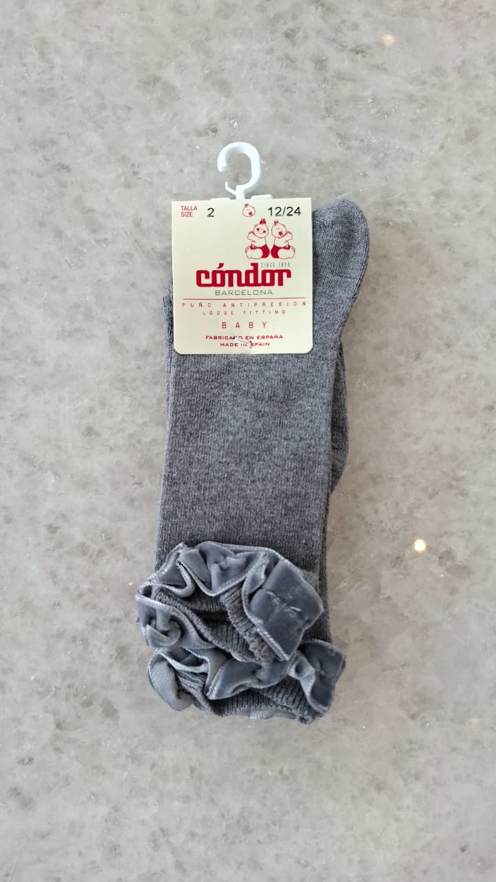 Calcetines altos cinta terciopelo fruncida en puño