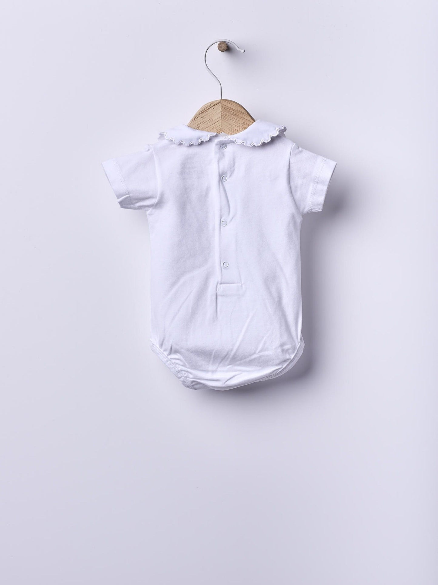 Short-sleeved round neck bodysuit