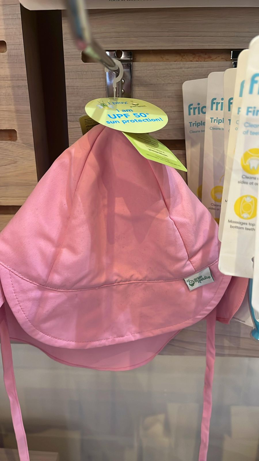 Sombrero con solapa
