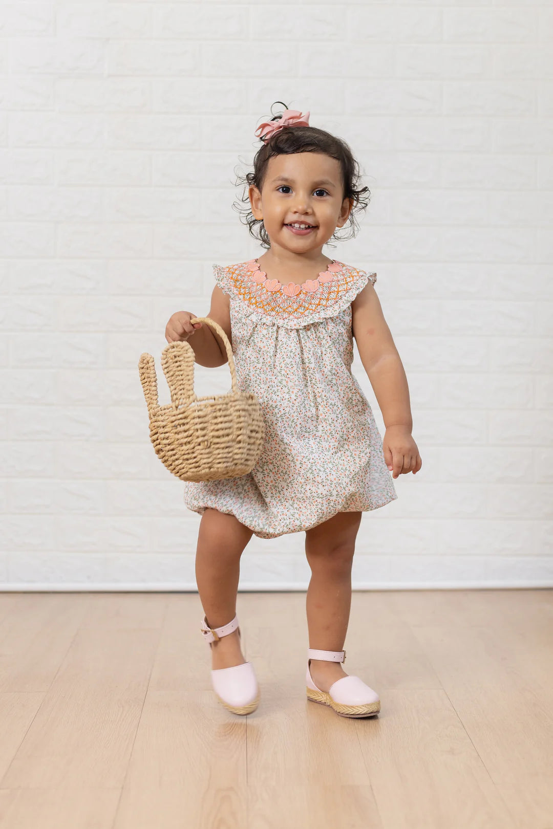 Elodie Girl Bubble